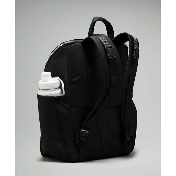 Lululemon New Parent Backpack 17L Black OS - Picture 5 of 16